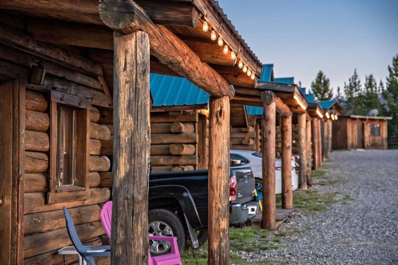 Triangle C Hotel